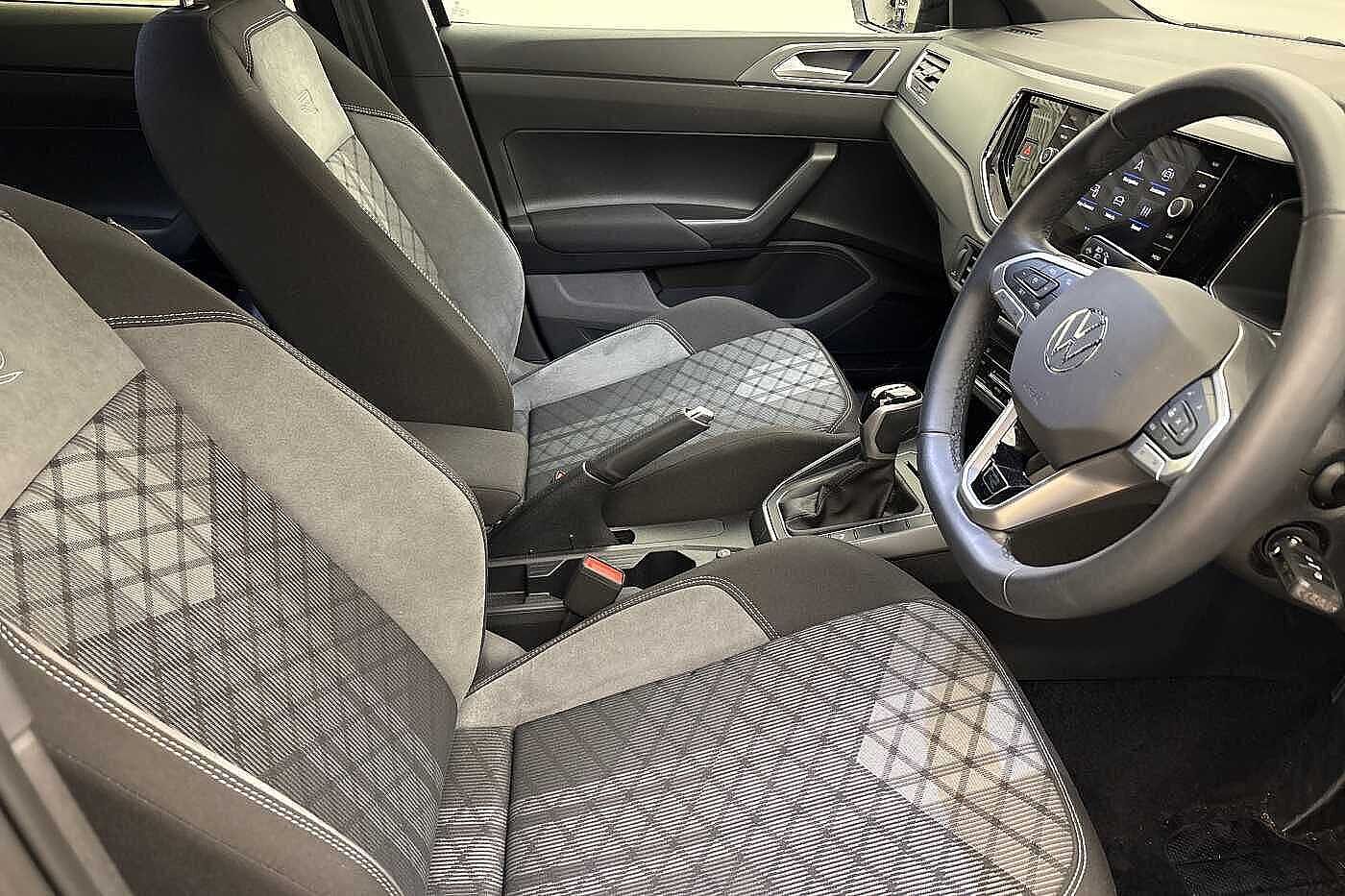 Used Volkswagen Polo 2024 for sale - 77307048: Photo 10