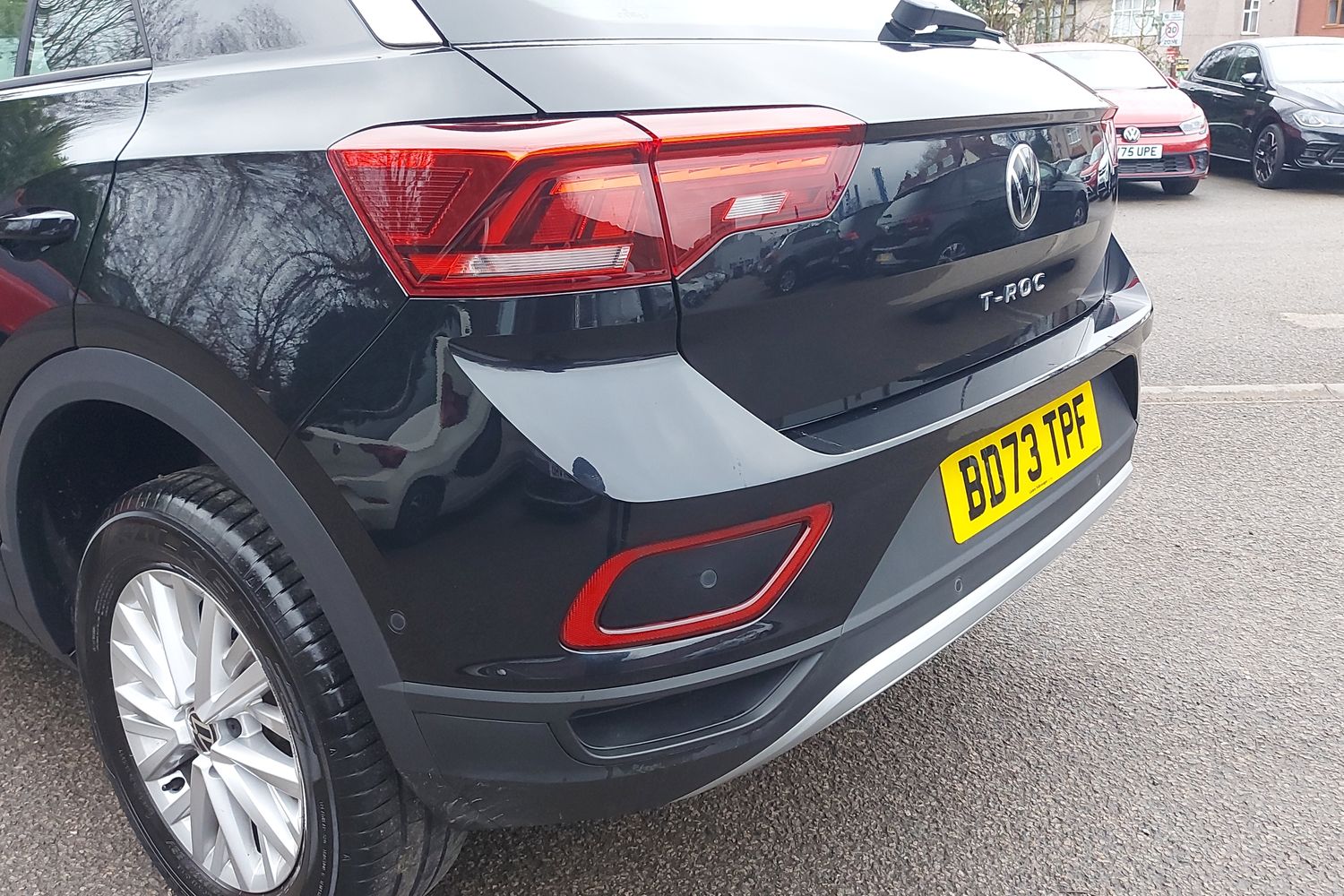 Used Volkswagen T-Roc 2023 for sale - 77613760: Photo 30