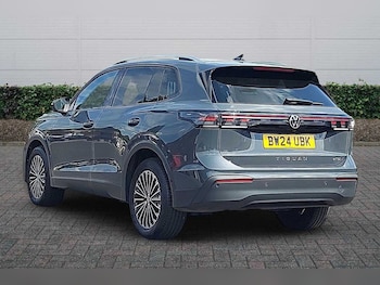 Used Volkswagen Tiguan 2024 for sale - 79449321: Photo