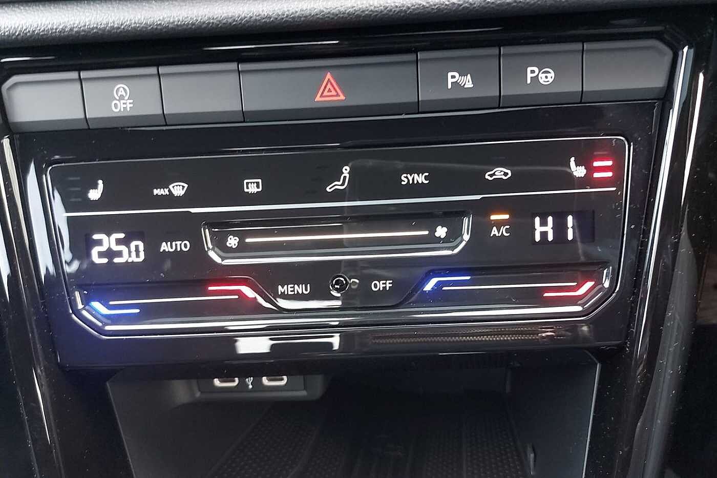 Used Volkswagen T-Roc 2025 for sale - 77176797: Photo 19