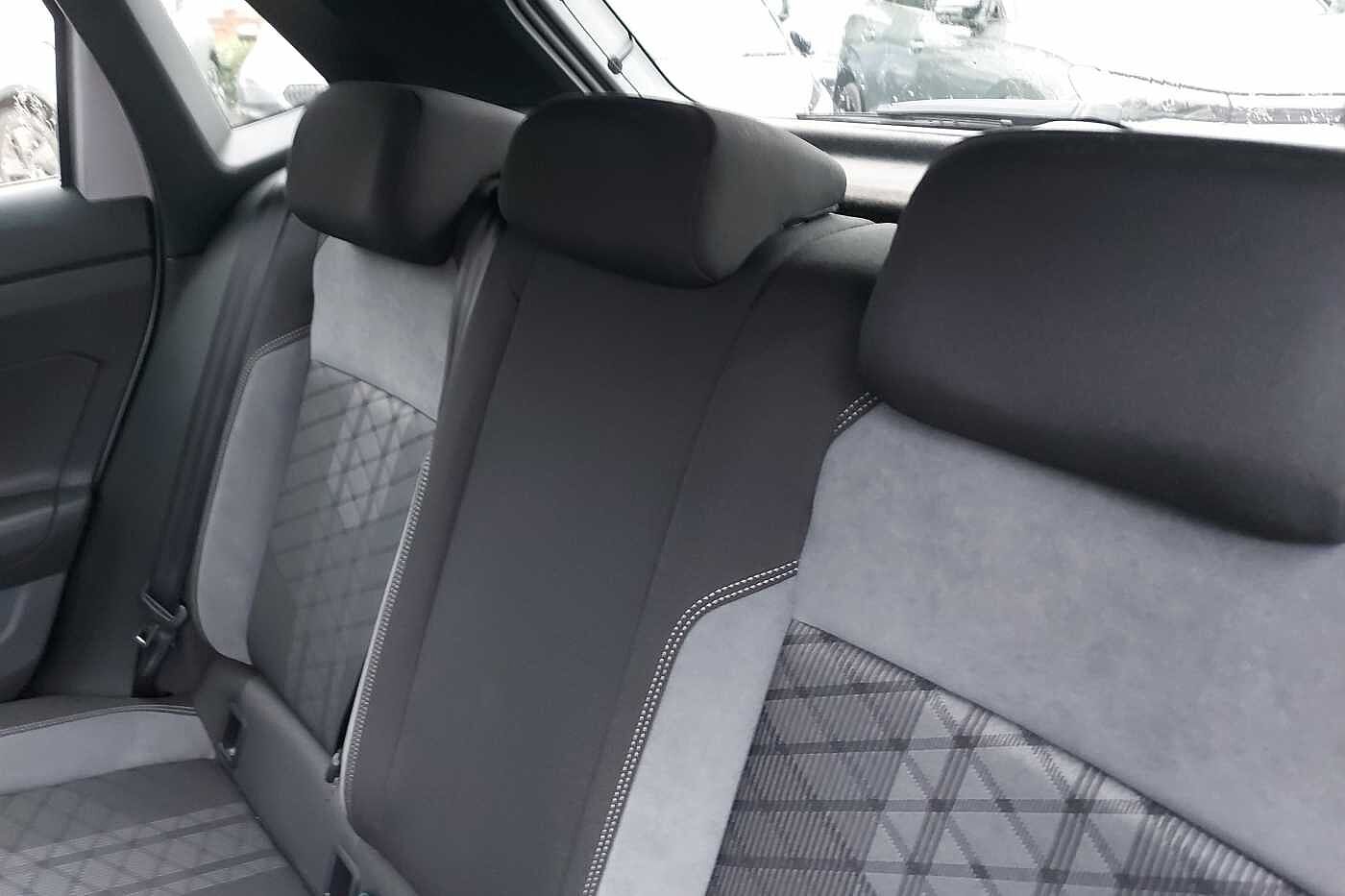 Used Volkswagen Polo 2024 for sale - 76110683: Photo 11