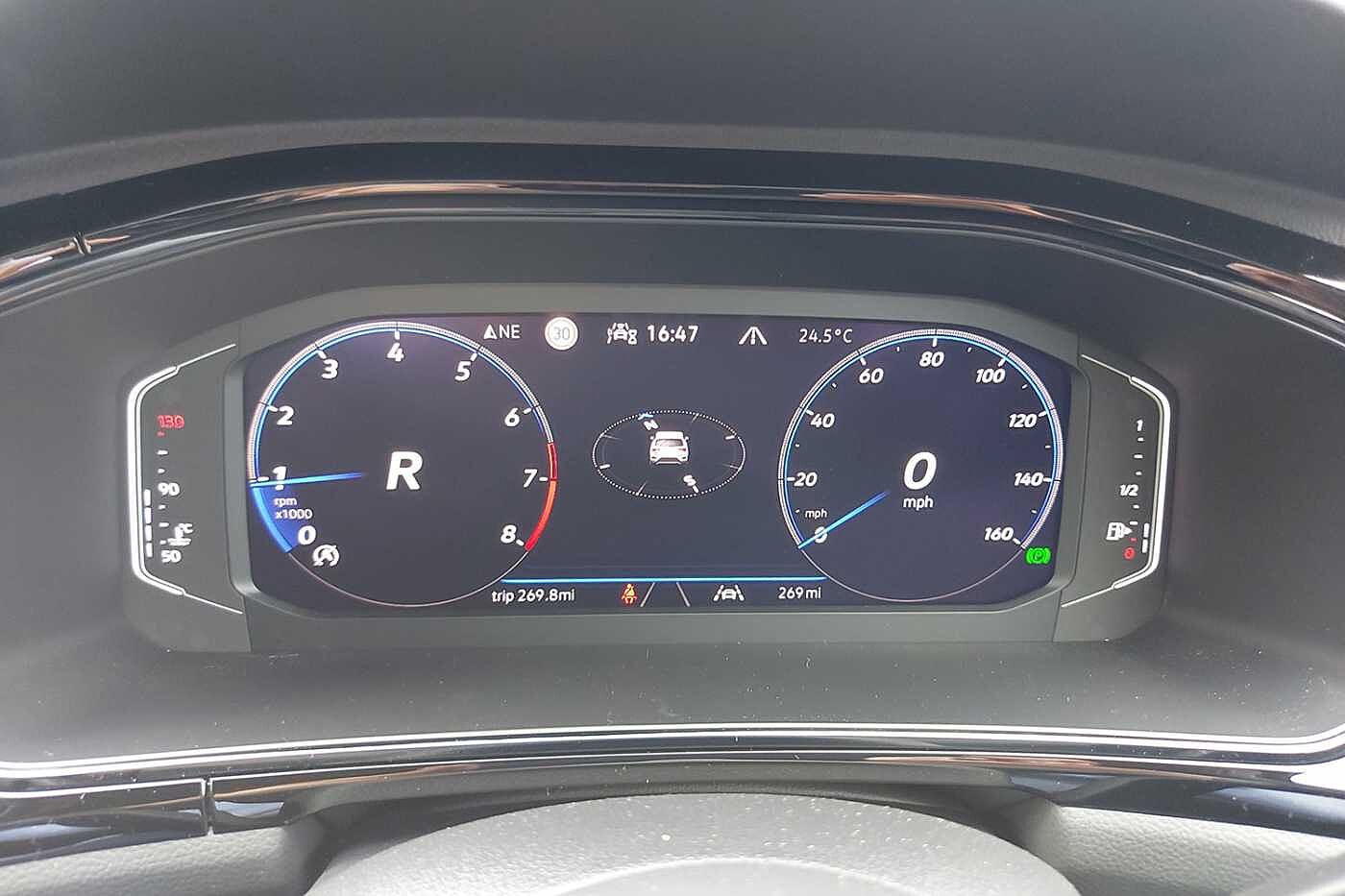 Used Volkswagen T-Roc 2025 for sale - 76800438: Photo 7