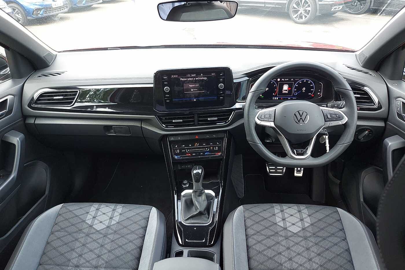 Used Volkswagen T-Roc 2025 for sale - 76800438: Photo 8