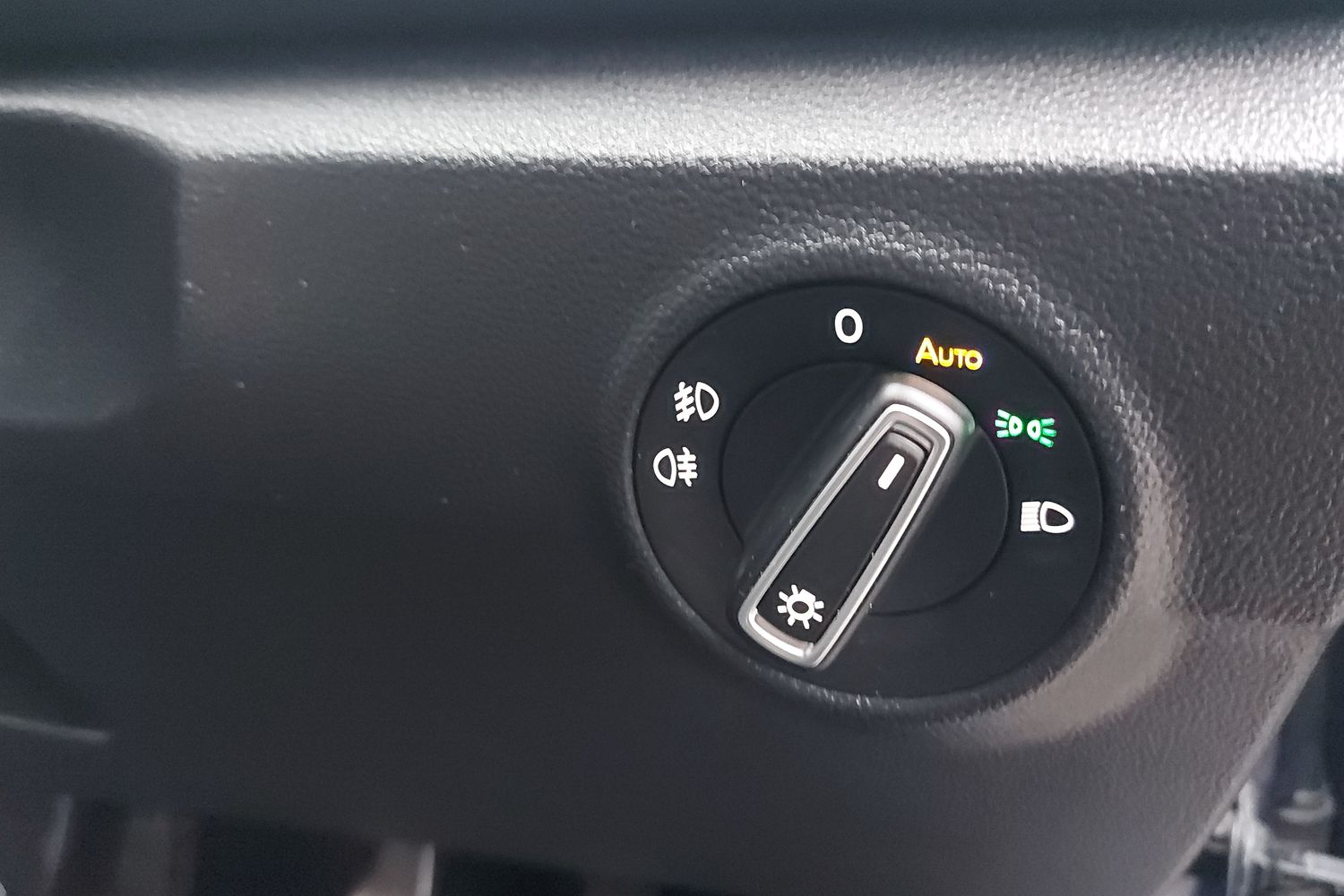 Used Volkswagen T-Roc 2020 for sale - 77855201: Photo 17