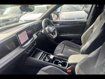 Used Volkswagen Tiguan 2024 for sale - 74229209: Photo