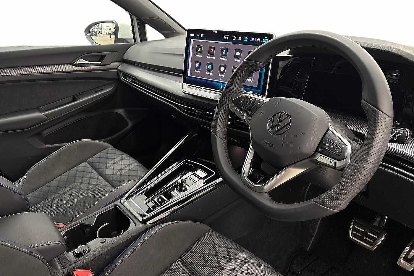 Used Volkswagen Golf 2025 for sale - 77587988: Photo 6