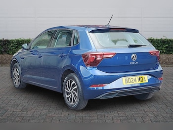 Used Volkswagen Polo 2024 for sale - 78117350: Photo