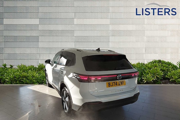 Used Volkswagen Tiguan 2024 for sale - 76111389: Photo 3