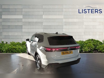 Used Volkswagen Tiguan 2024 for sale - 76111389: Photo 3