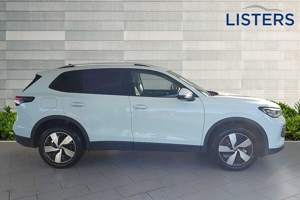 Used Volkswagen Tiguan 2024 for sale - 76111389: Photo 4