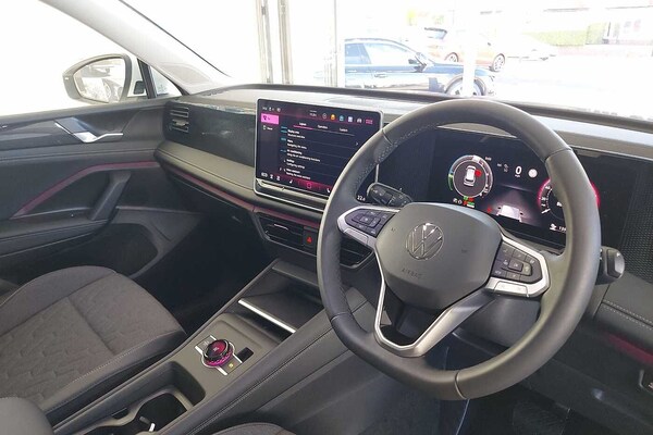 Used Volkswagen Tiguan 2024 for sale - 76111389: Photo 6