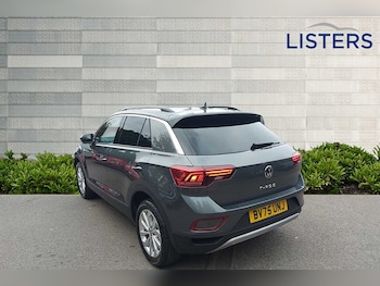 Used Volkswagen T-Roc 2025 for sale - 77177312: Photo