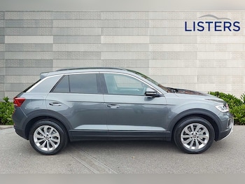 Used Volkswagen T-Roc 2025 for sale - 77177312: Photo