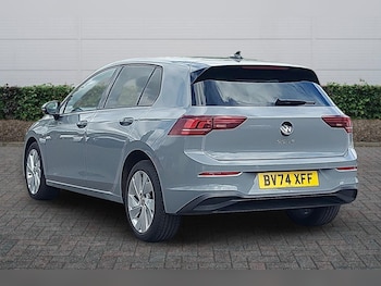 Used Volkswagen Golf 2024 for sale - 78785699: Photo