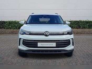 Used Volkswagen Tiguan 2024 for sale - 77739405: Photo
