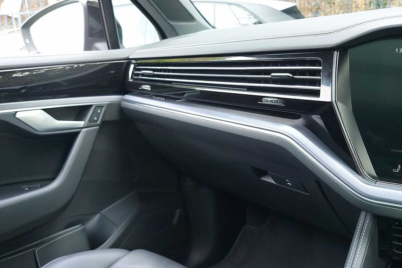 Used Volkswagen Touareg 2025 for sale - 76800717: Photo 15