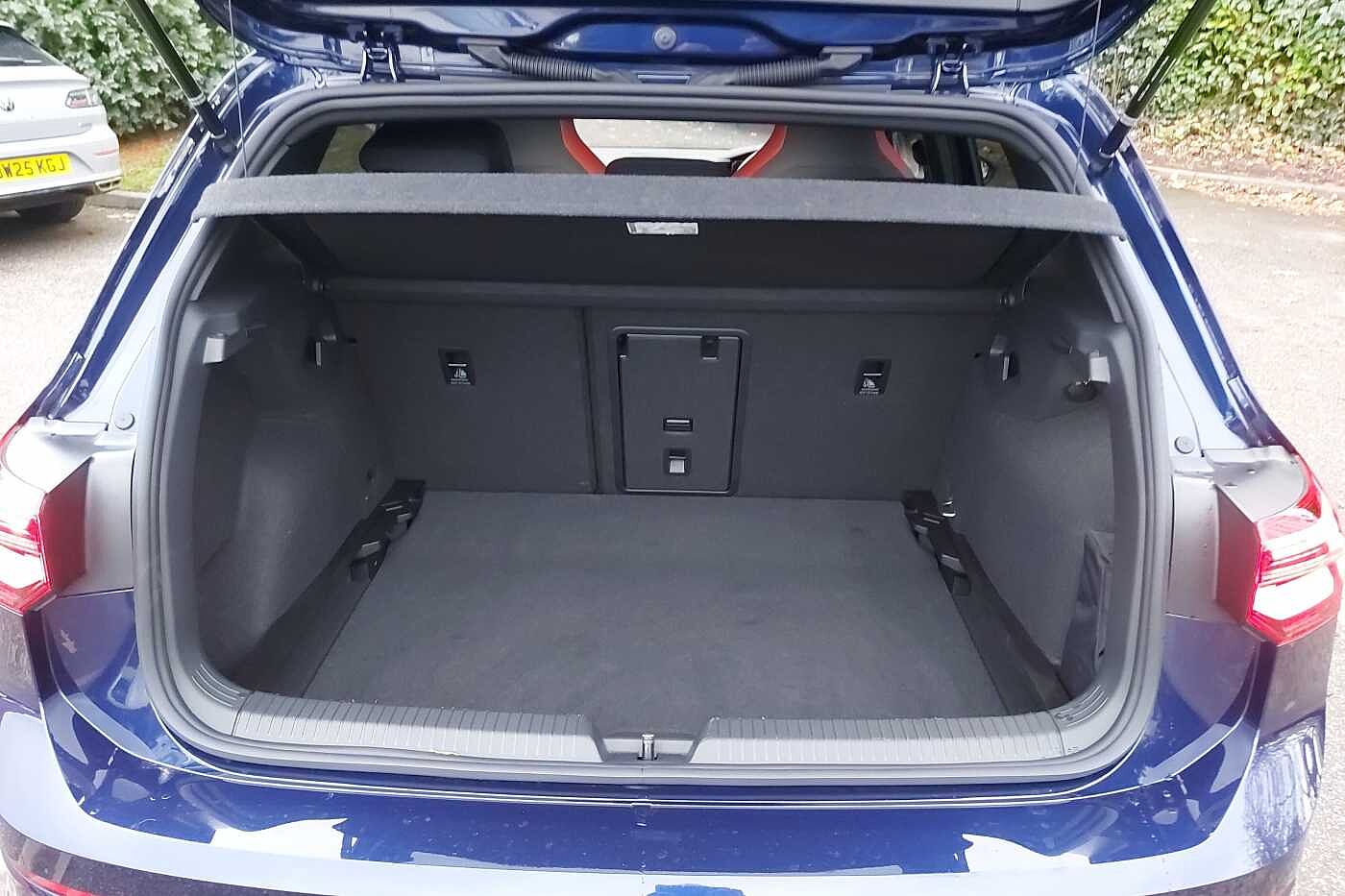 Used Volkswagen Golf 2024 for sale - 77132809: Photo 12