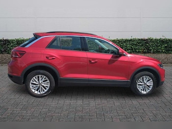 Used Volkswagen T-Roc 2022 for sale - 79534315: Photo