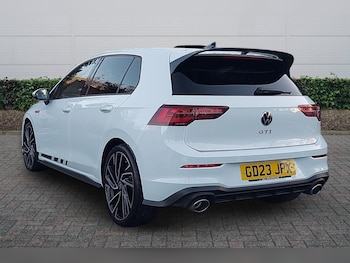 Used Volkswagen Golf 2023 for sale - 77124553: Photo