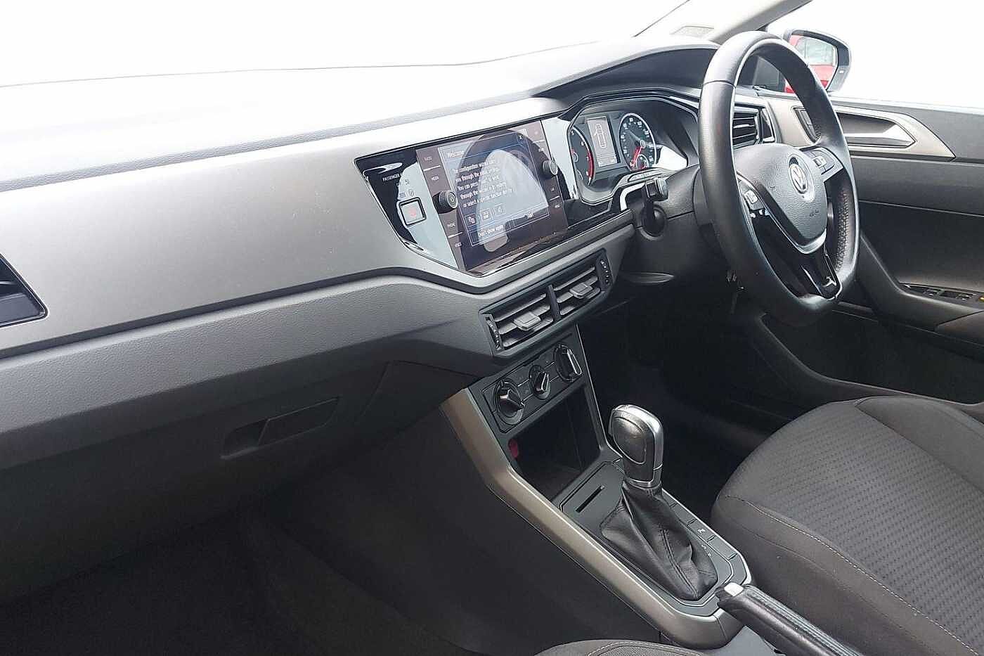 Used Volkswagen Polo 2018 for sale - 77176714: Photo 2