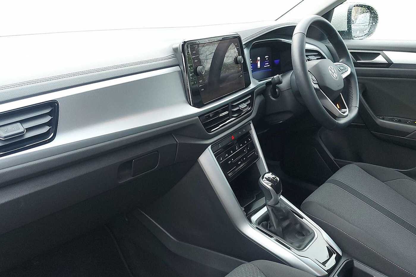 Used Volkswagen T-Roc 2022 for sale - 77021759: Photo 2