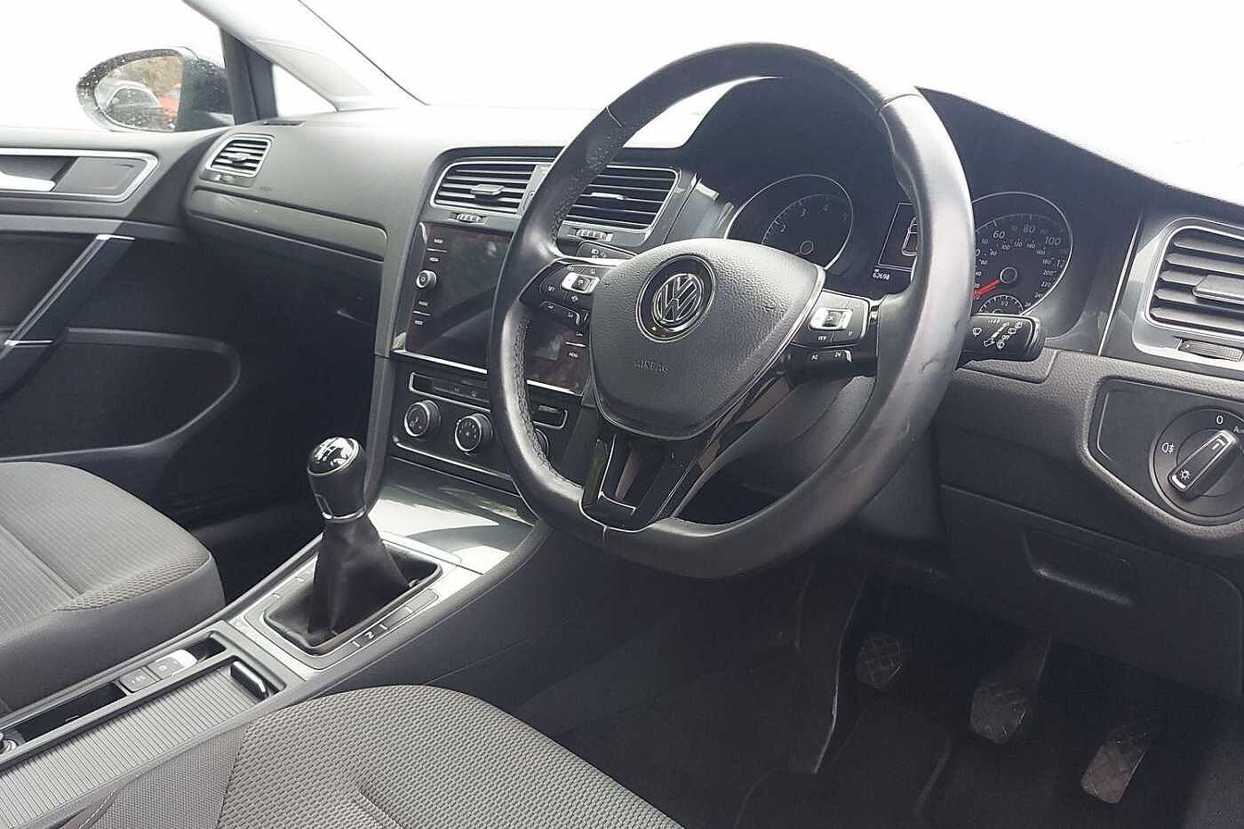 Used Volkswagen Golf 2019 for sale - 77427500: Photo 6