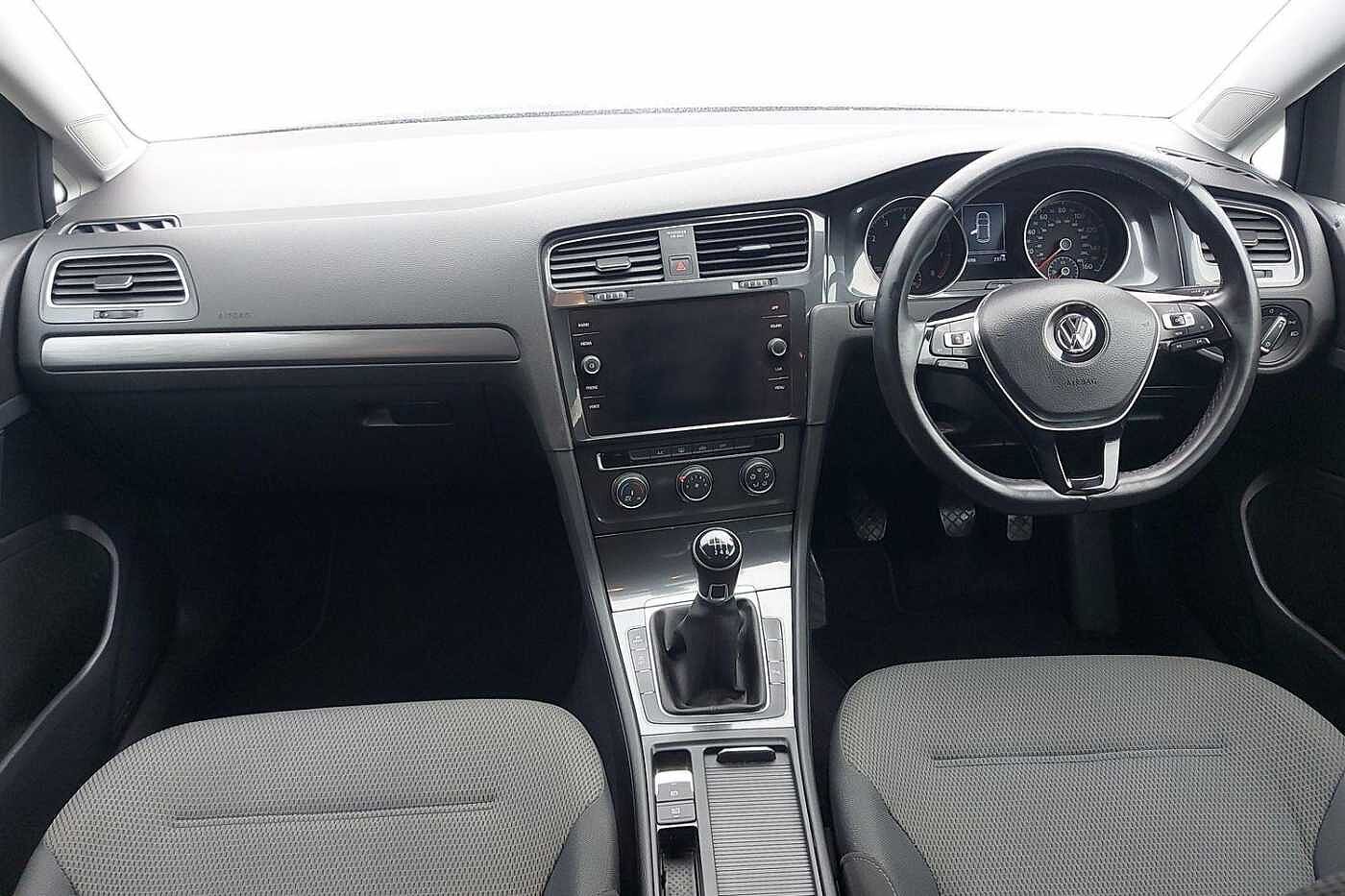 Used Volkswagen Golf 2019 for sale - 77427500: Photo 9