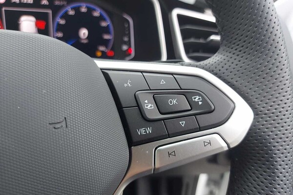 Used Volkswagen T-Roc 2025 for sale - 76111030: Photo 17