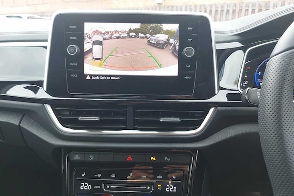 Used Volkswagen T-Roc 2025 for sale - 76111030: Photo 9