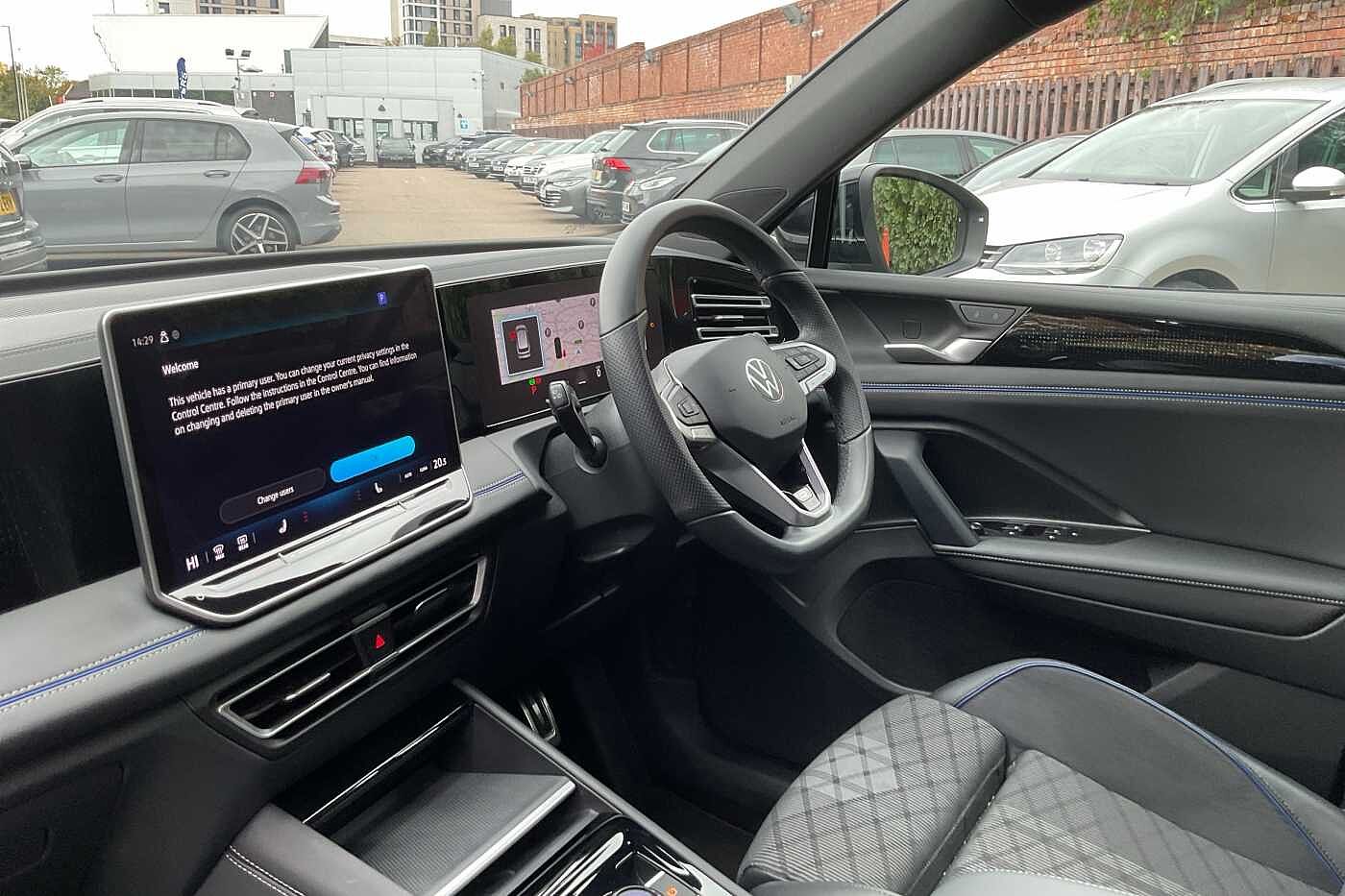 Used Volkswagen Tiguan 2024 for sale - 76139668: Photo 2
