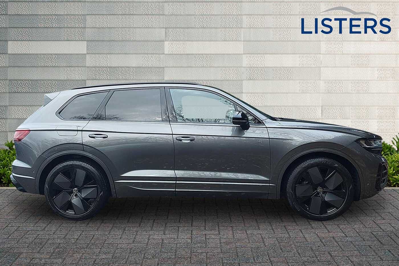 Used Volkswagen Touareg 2025 for sale - 77176612: Photo 4