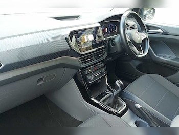 Used Volkswagen T-Cross 2019 for sale - 76800340: Photo