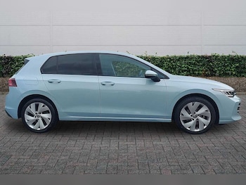Used Volkswagen Golf 2024 for sale - 79566719: Photo