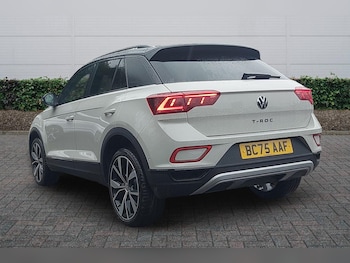 Used Volkswagen T-Roc 2026 for sale - 77427486: Photo