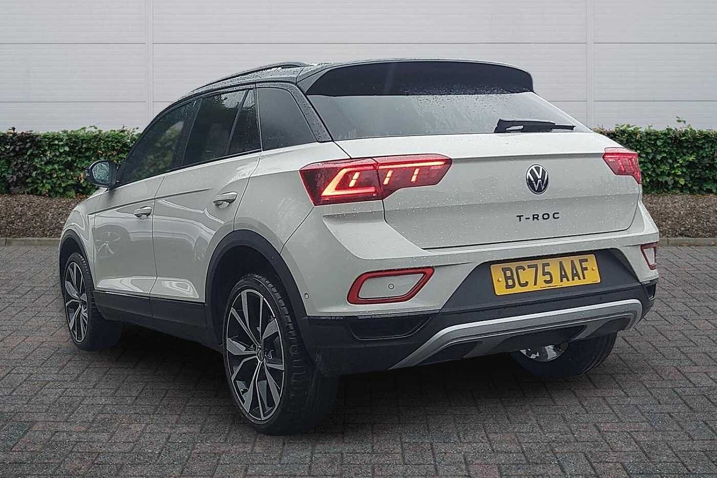 Used Volkswagen T-Roc 2026 for sale - 77427486: Photo 3