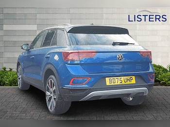 Used Volkswagen T-Roc 2025 for sale - 76800580: Photo