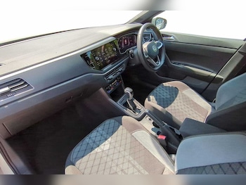 Used Volkswagen Polo 2024 for sale - 79094645: Photo