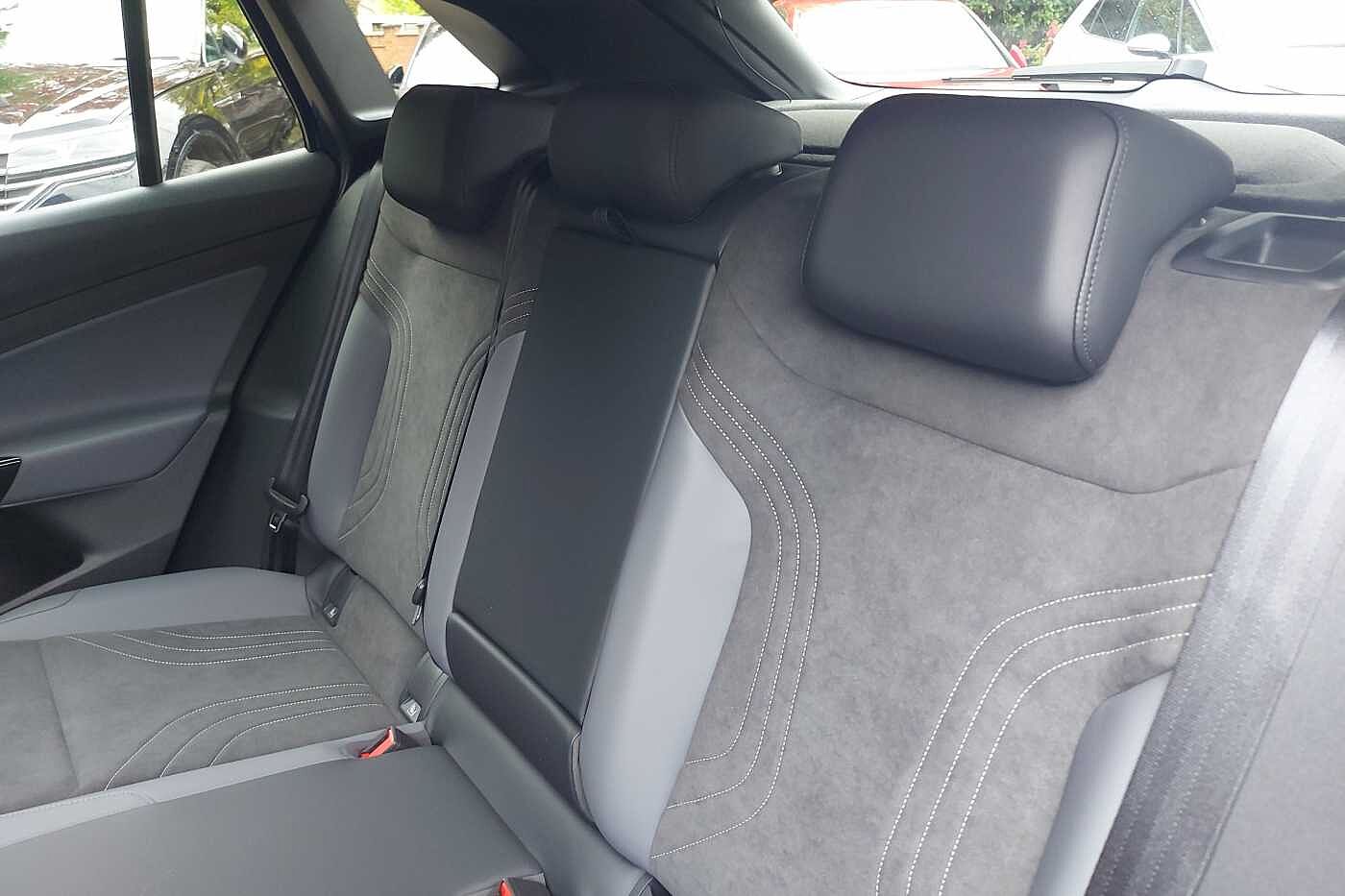 Used Volkswagen ID.4 2025 for sale - 76154272: Photo 11