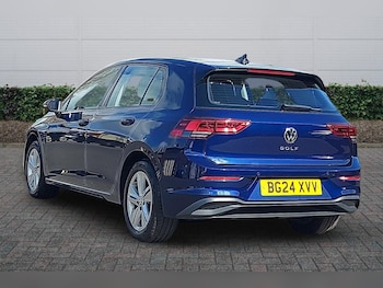 Used Volkswagen Golf 2024 for sale - 78036164: Photo