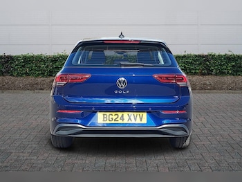Used Volkswagen Golf 2024 for sale - 78036164: Photo