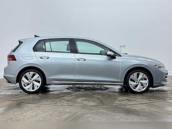 Used Volkswagen Golf 2025 for sale - 79728003: Photo