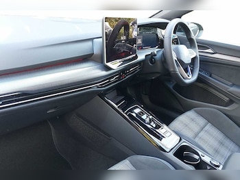 Used Volkswagen Golf 2026 for sale - 79146867: Photo