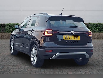 Used Volkswagen T-Cross 2020 for sale - 77739447: Photo
