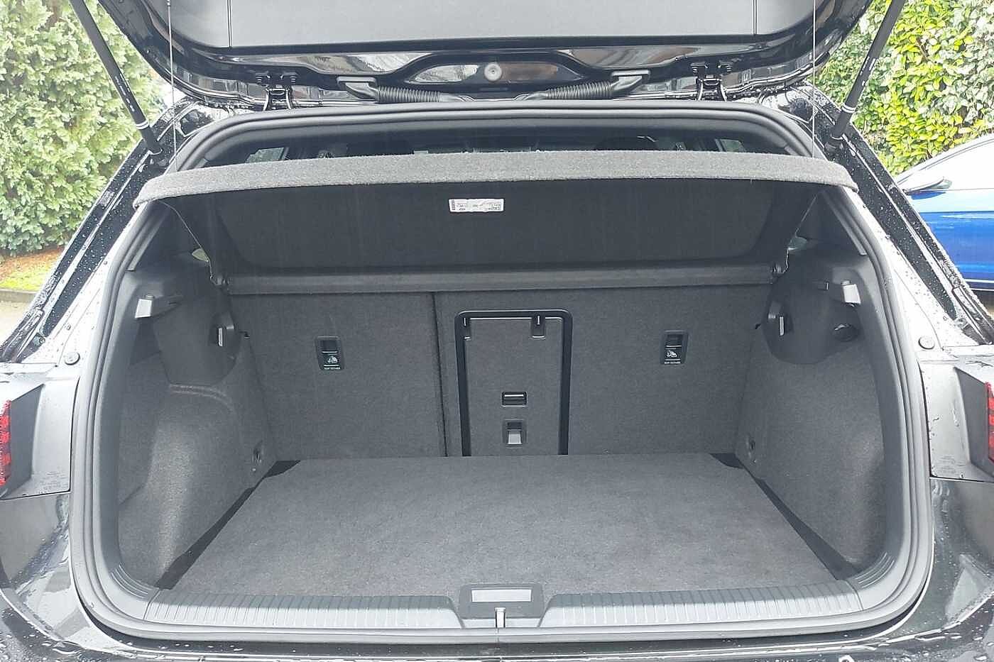 Used Volkswagen Golf 2025 for sale - 77372505: Photo 11