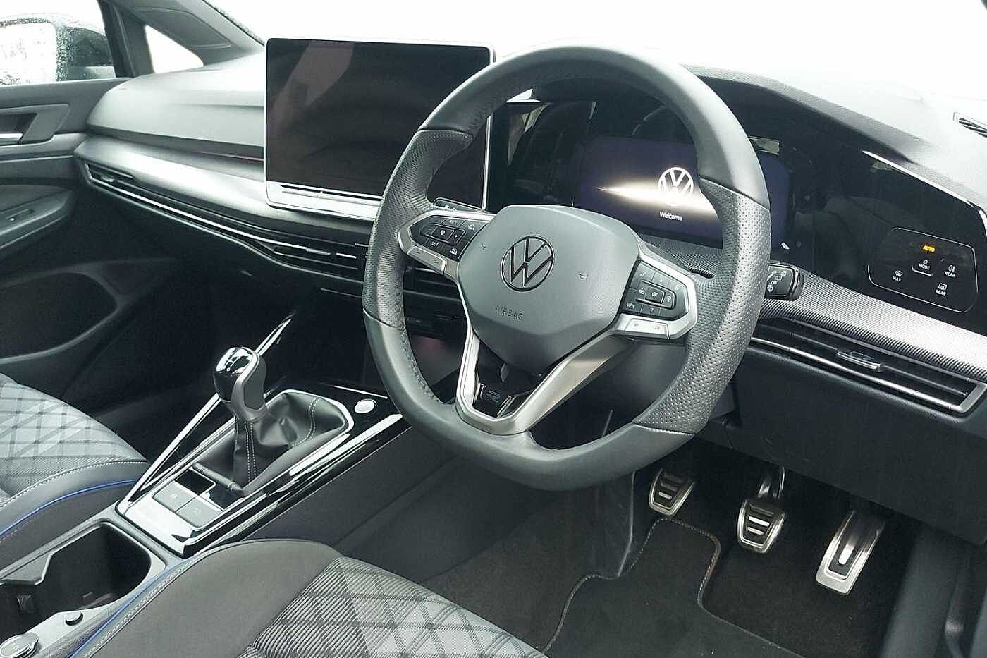 Used Volkswagen Golf 2025 for sale - 77372505: Photo 6