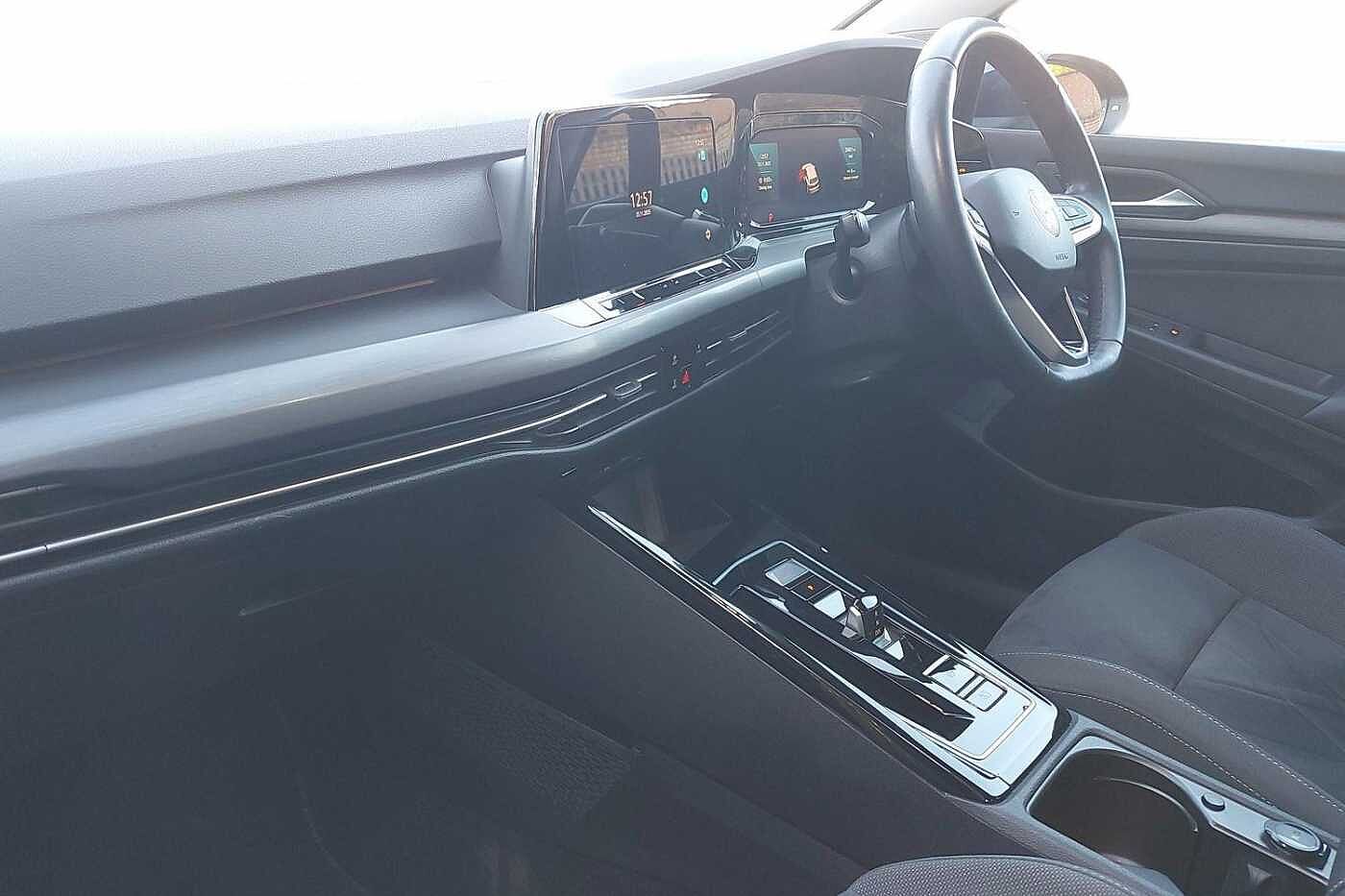 Used Volkswagen Golf 2023 for sale - 76670980: Photo 2