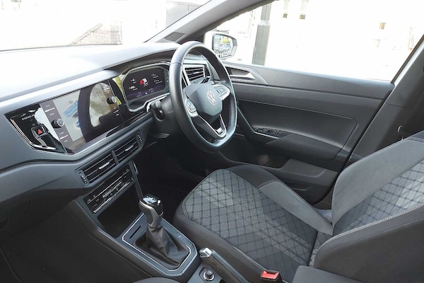 Used Volkswagen Polo 2022 for sale - 76111246: Photo 2