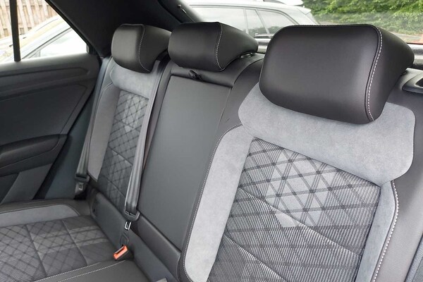 Used Volkswagen T-Roc 2025 for sale - 76111051: Photo 11