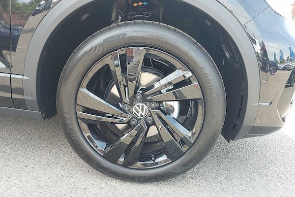Used Volkswagen T-Roc 2025 for sale - 76111051: Photo 5