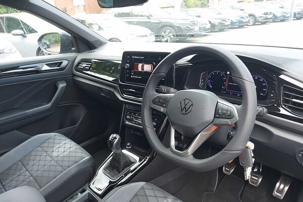 Used Volkswagen T-Roc 2025 for sale - 76111051: Photo 6